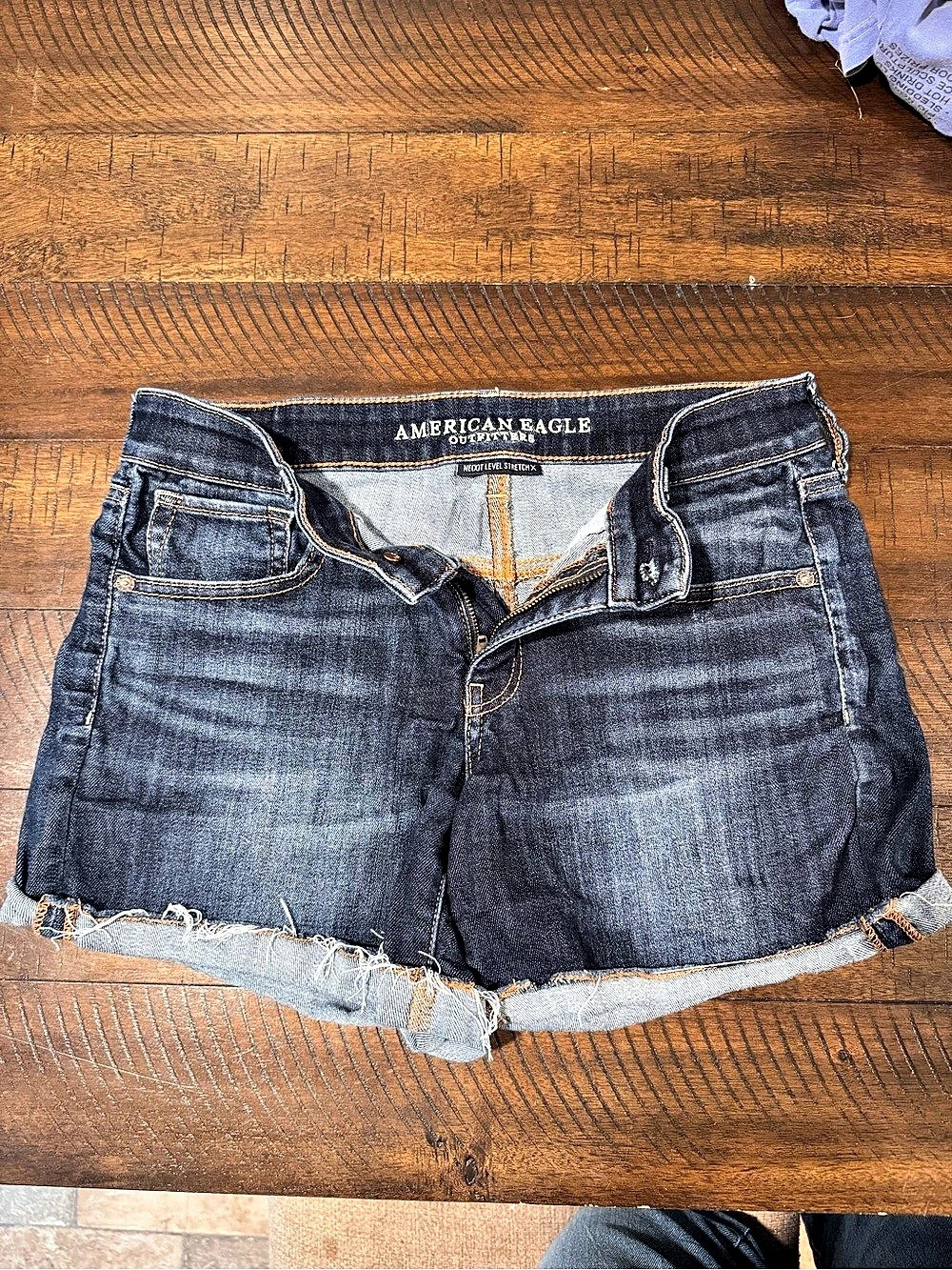 American Eagle Women's Distressed Jean Shorts